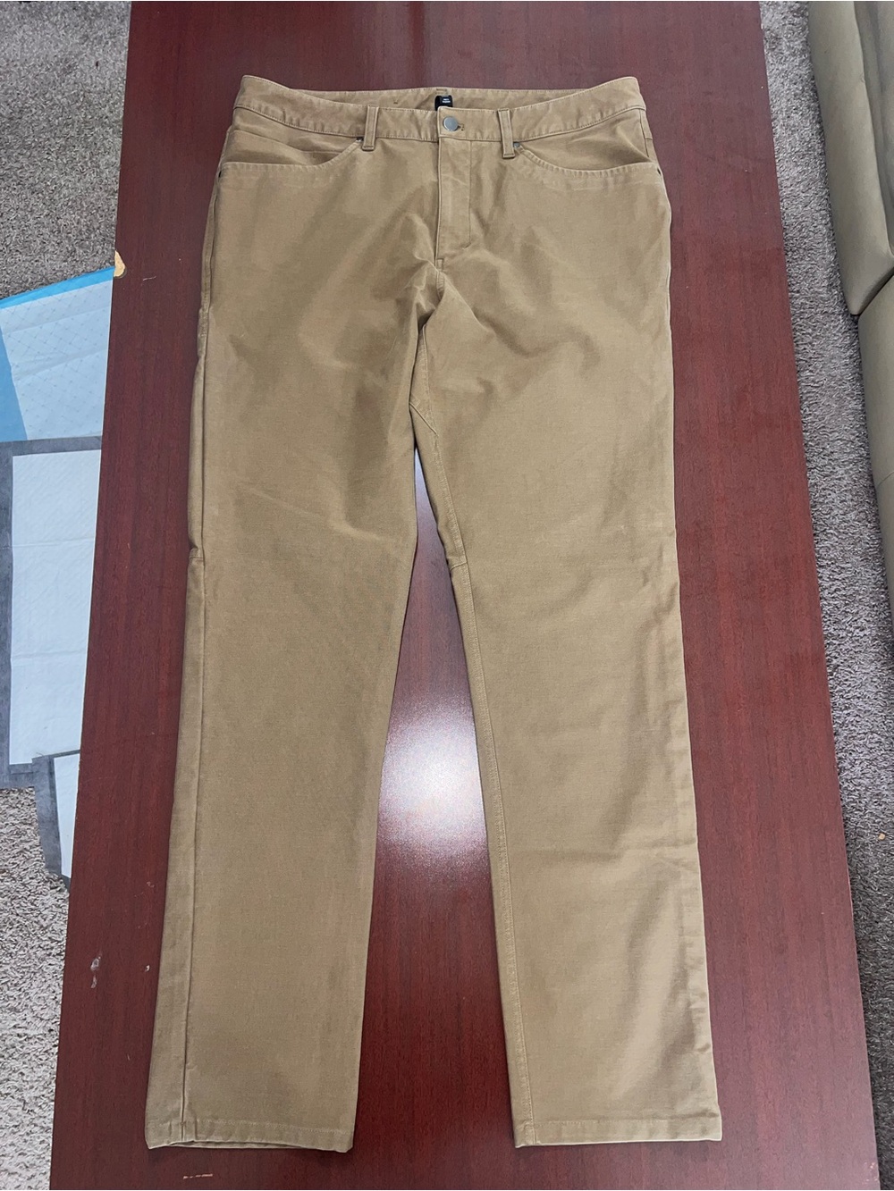 Lululemon ABC Pant Classic
Burnt Caramel - Picture 4 of 7